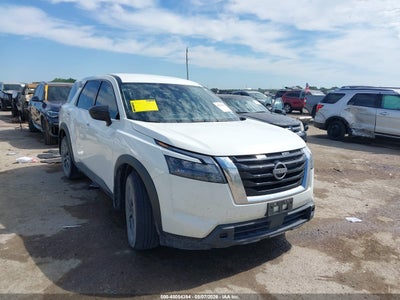 NISSAN PATHFINDER 2024