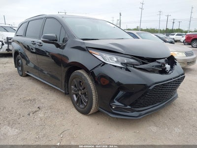 TOYOTA SIENNA 2025