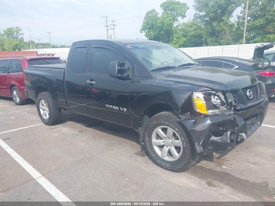 NISSAN TITAN 2012