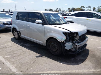 SCION XB 2012
