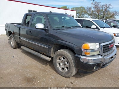GMC SIERRA 1500 2005