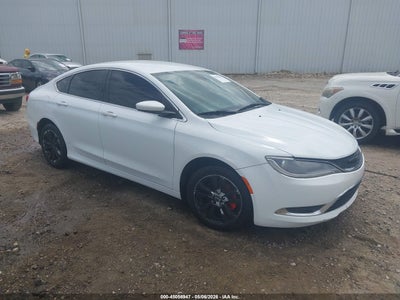 CHRYSLER 200 2016