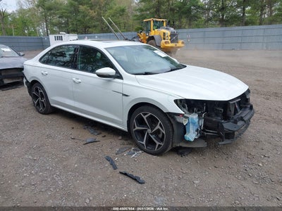 VOLKSWAGEN PASSAT 2022