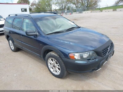 VOLVO XC70 2004