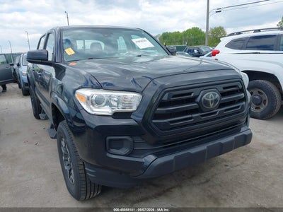 TOYOTA TACOMA 2018