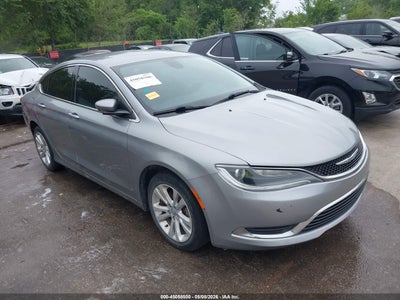 CHRYSLER 200 2015