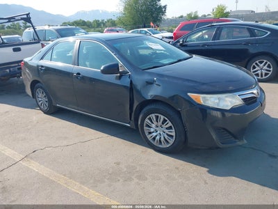 TOYOTA CAMRY 2012