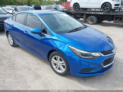 CHEVROLET CRUZE 2017