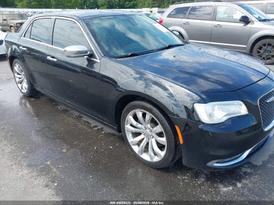 CHRYSLER 300 2018
