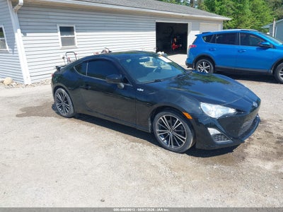 SCION FR-S 2013