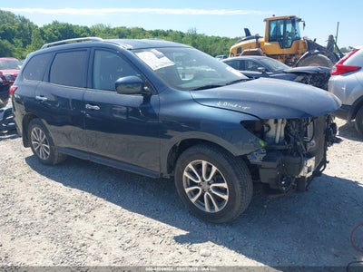 NISSAN PATHFINDER 2015