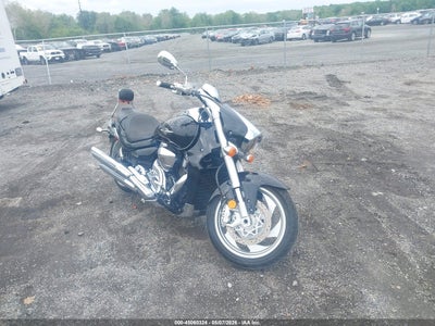 SUZUKI M109R / VZR1800 2006