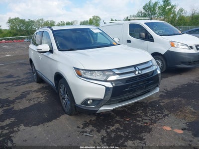 MITSUBISHI OUTLANDER 2017