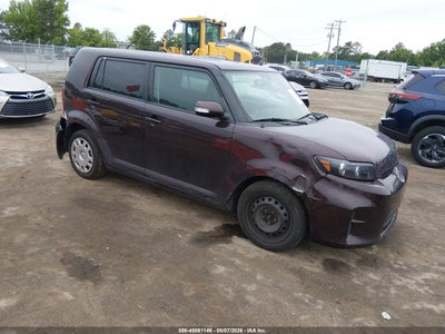 SCION XB 2011