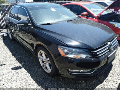 VOLKSWAGEN PASSAT 2014