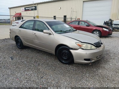 TOYOTA CAMRY 2004