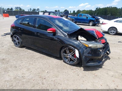 FORD FOCUS ST 2015