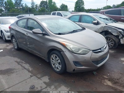HYUNDAI ELANTRA 2011