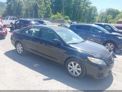TOYOTA CAMRY 2011