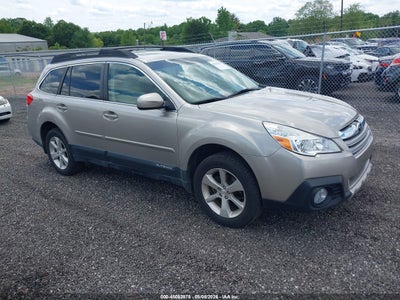 SUBARU OUTBACK 2014