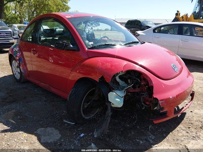 VOLKSWAGEN NEW BEETLE 2009