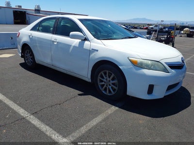 TOYOTA CAMRY HYBRID 2011