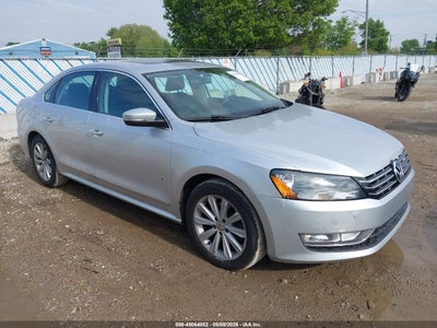 VOLKSWAGEN PASSAT 2013