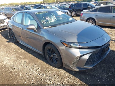 TOYOTA CAMRY 2025