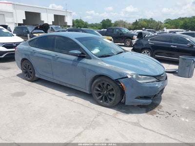 CHRYSLER 200 2015