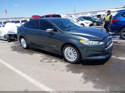 FORD FUSION HYBRID 2015