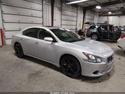 NISSAN MAXIMA 2014