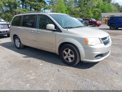 DODGE GRAND CARAVAN 2013