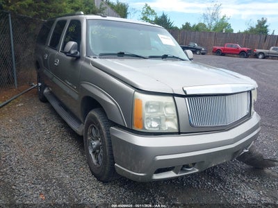 CADILLAC ESCALADE ESV 2003