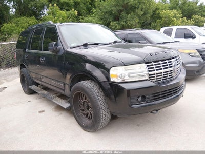 LINCOLN NAVIGATOR 2013