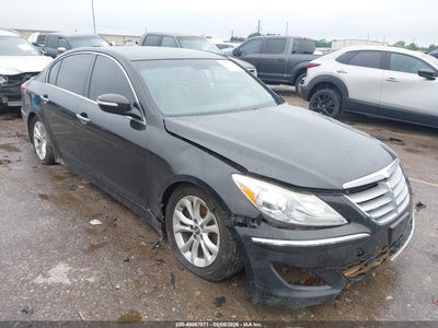 HYUNDAI GENESIS 2013