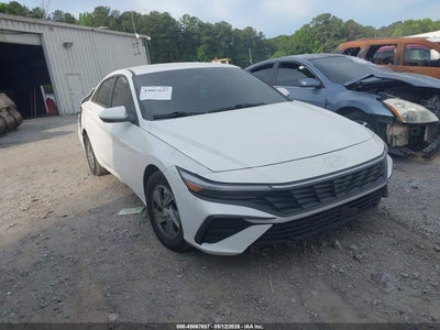 HYUNDAI ELANTRA 2024