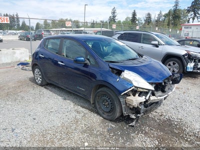 NISSAN LEAF 2017