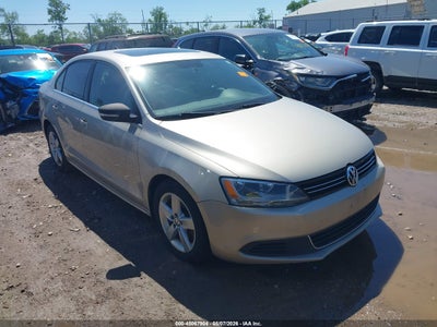 VOLKSWAGEN JETTA 2014