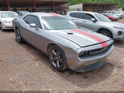 DODGE CHALLENGER 2013