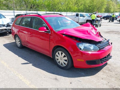 VOLKSWAGEN JETTA SPORTWAGEN 2012