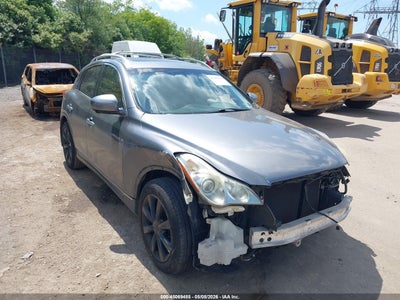 INFINITI EX35 2011