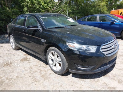 FORD TAURUS 2016