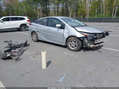 TOYOTA PRIUS PRIME 2017