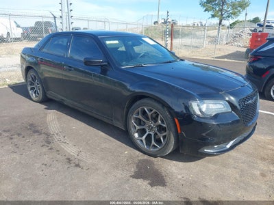 CHRYSLER 300 2016