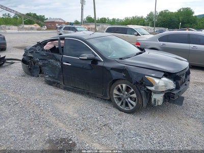 NISSAN MAXIMA 2012