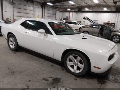 DODGE CHALLENGER 2013