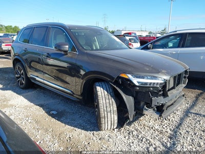 VOLVO XC90 2023