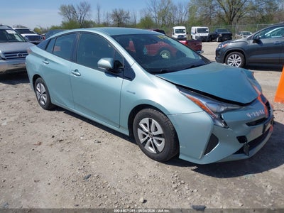 TOYOTA PRIUS 2017