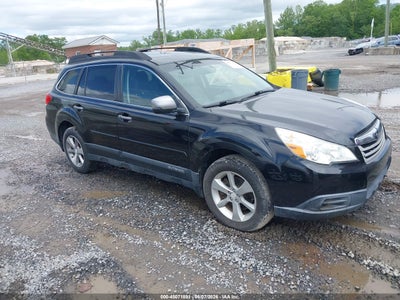SUBARU OUTBACK 2013