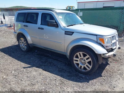 DODGE NITRO 2011